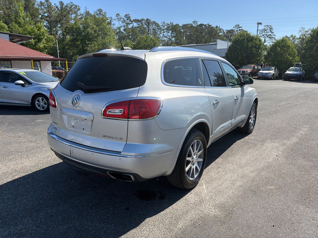 2016 Buick Enclave Image 3