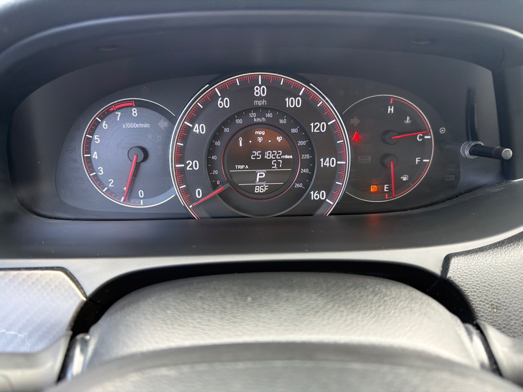 2017 Honda Accord Image 12