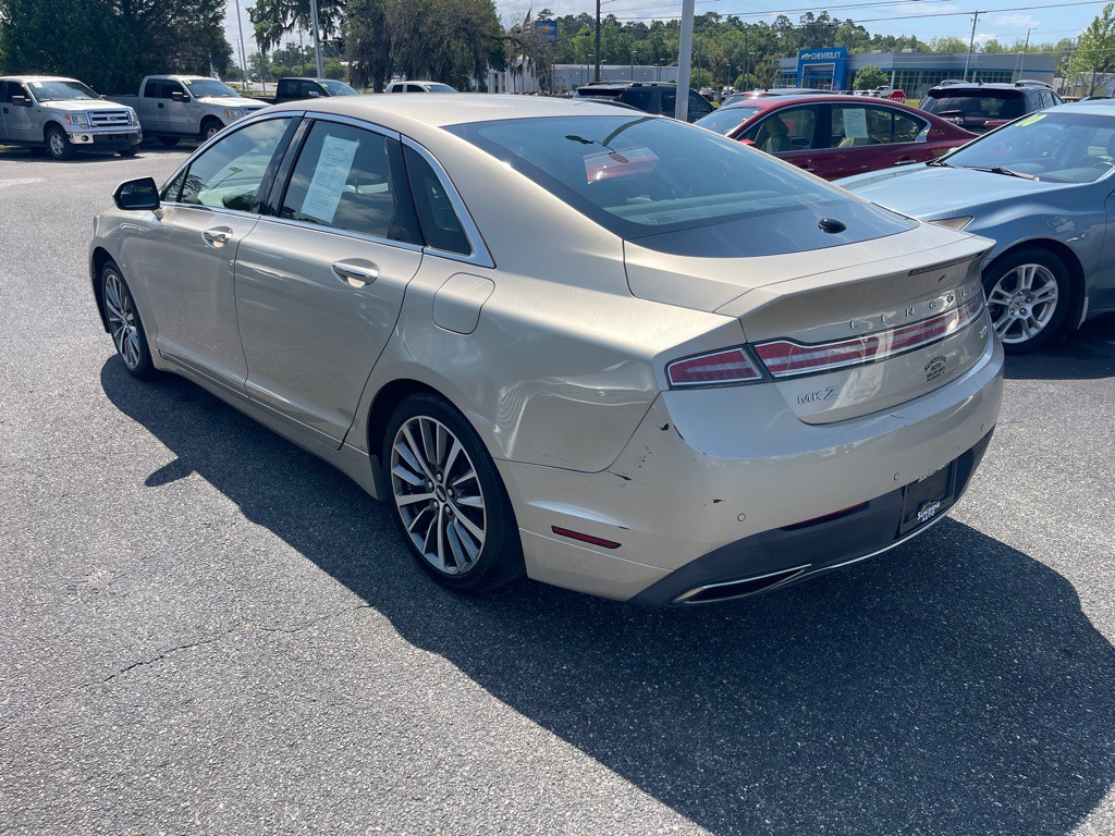 2017 Lincoln MKZ Image 4