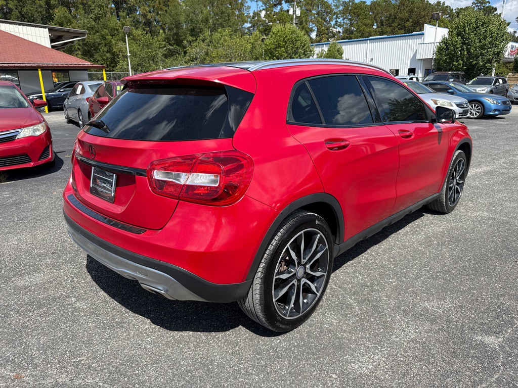 2015 Mercedes-Benz GLA-Class Image 3