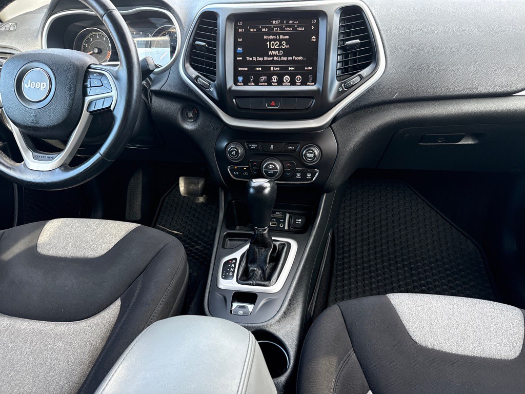 2014 Jeep Cherokee Image 9