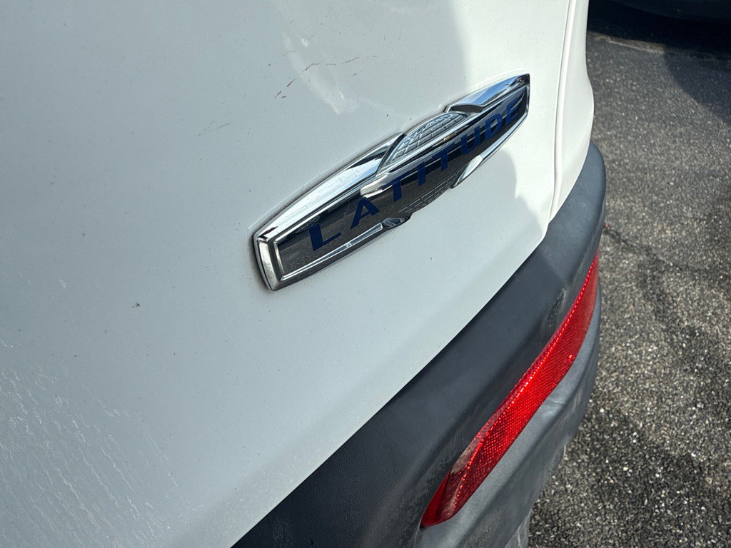 2014 Jeep Cherokee Image 10