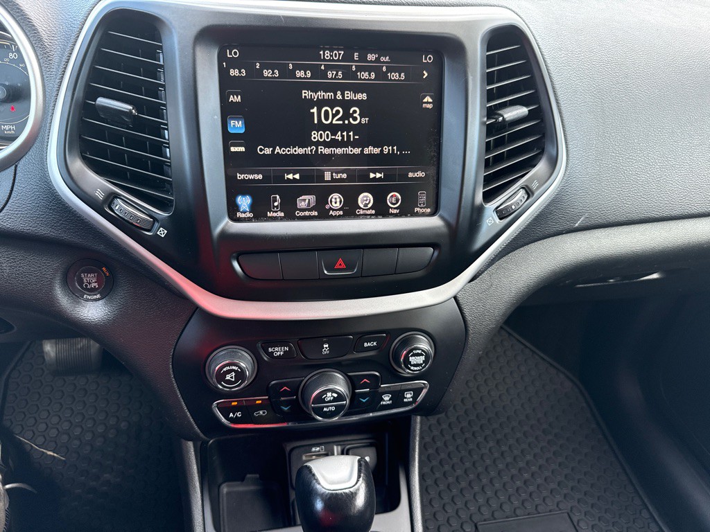 2014 Jeep Cherokee Image 12