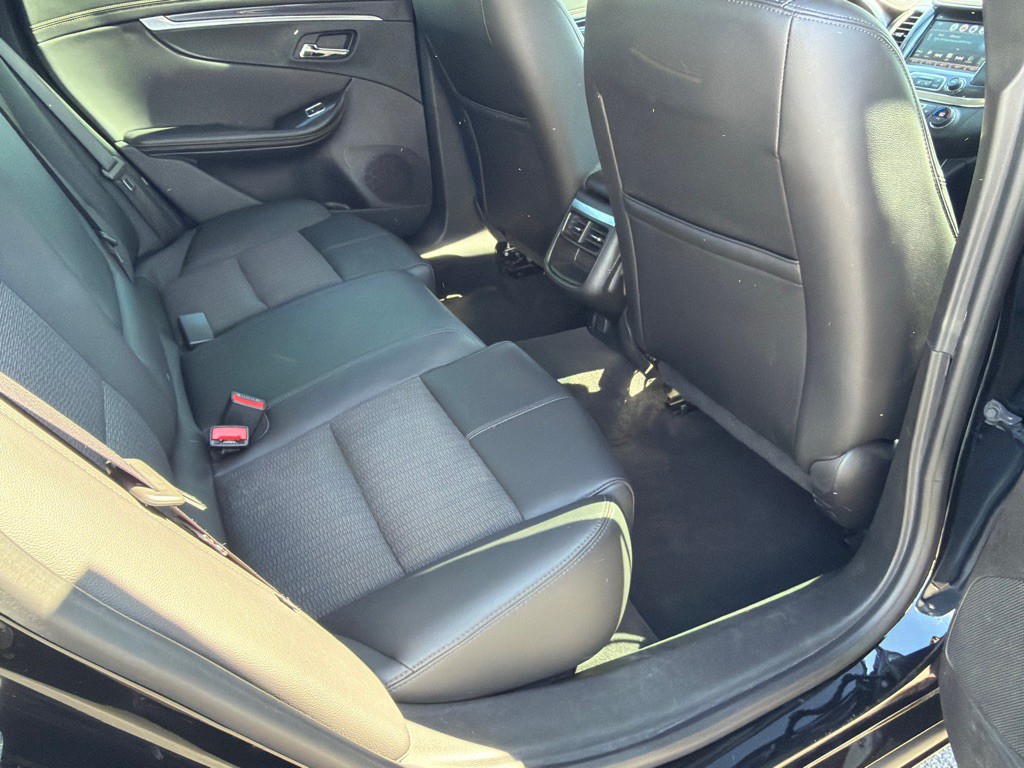 2018 Chevrolet Impala Image 9
