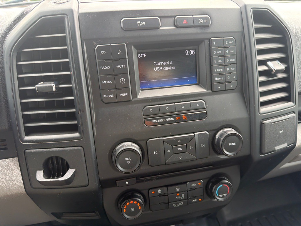 2016 Ford F-150 Image 11