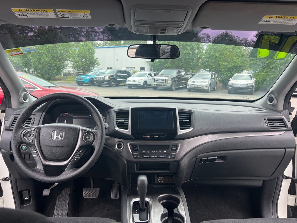 2017 Honda Pilot Image 10