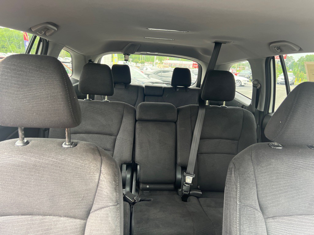 2017 Honda Pilot Image 11
