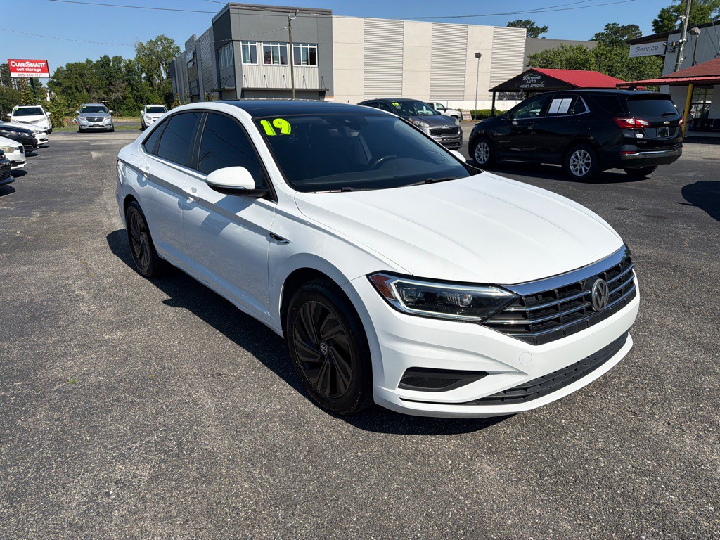 2019 Volkswagen Jetta Image 2