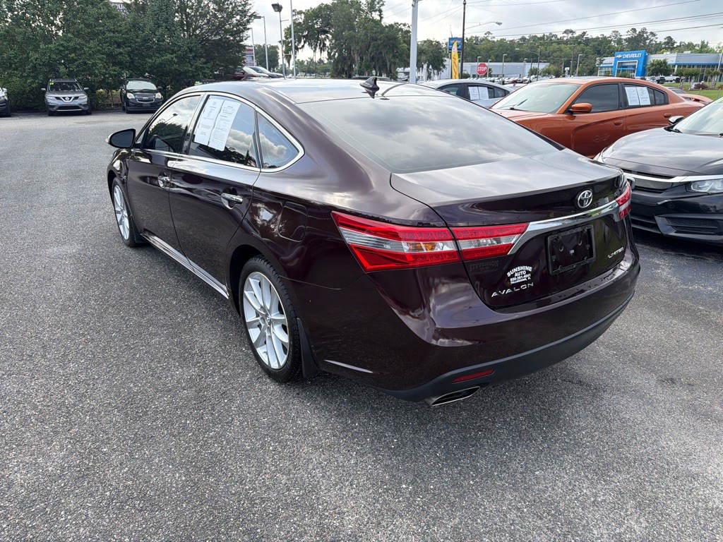 2015 Toyota Avalon Image 4