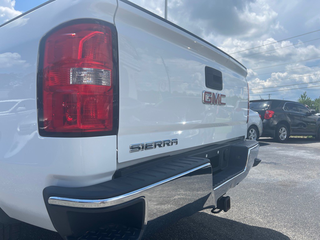 2015 GMC Sierra Image 6
