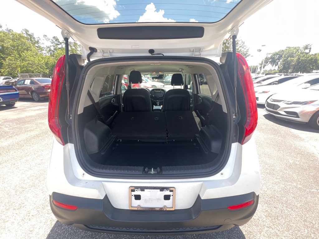 2020 Kia Soul Image 5