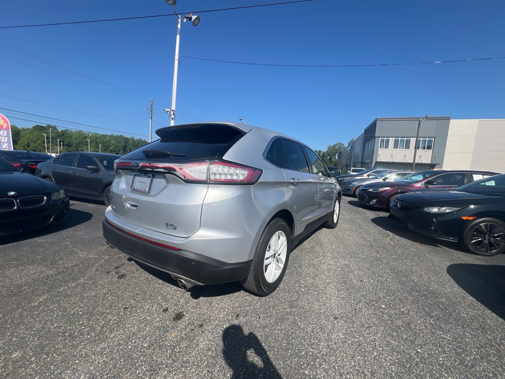 2017 Ford Edge Image 5