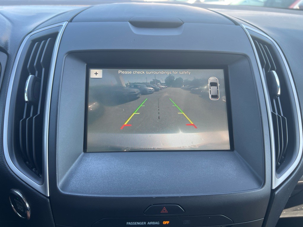 2017 Ford Edge Image 13