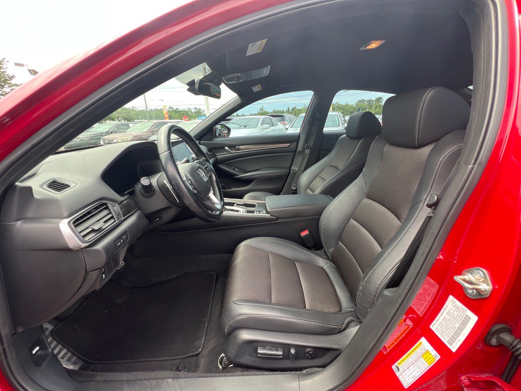 2020 Honda Accord Image 8