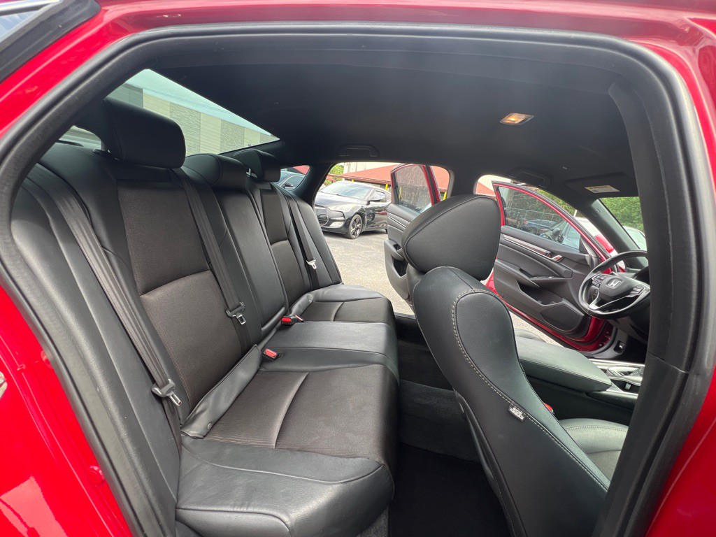 2020 Honda Accord Image 10