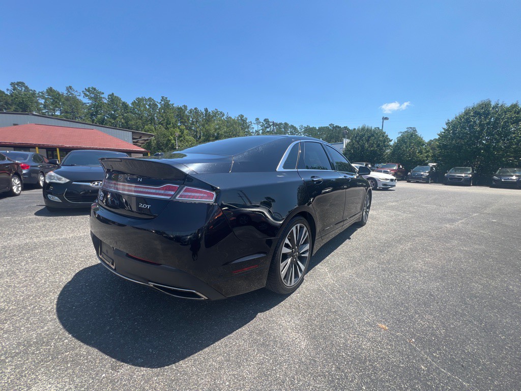 2019 Lincoln MKZ Image 3