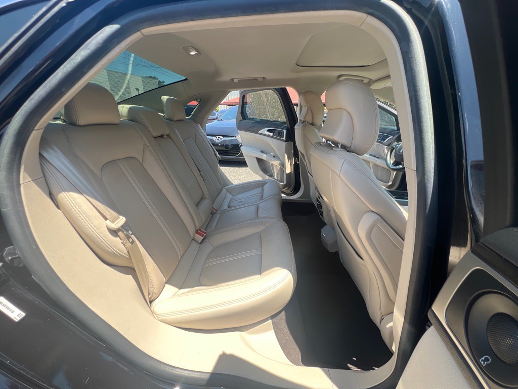 2019 Lincoln MKZ Image 13
