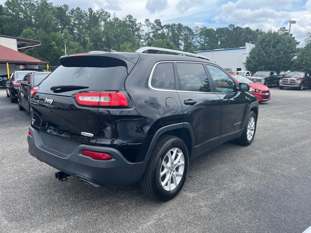 2017 Jeep Cherokee Image 4