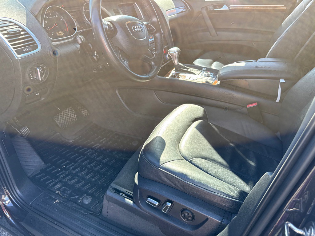 2015 Audi Q7 Image 7