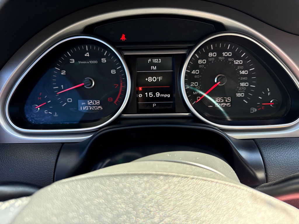 2015 Audi Q7 Image 17