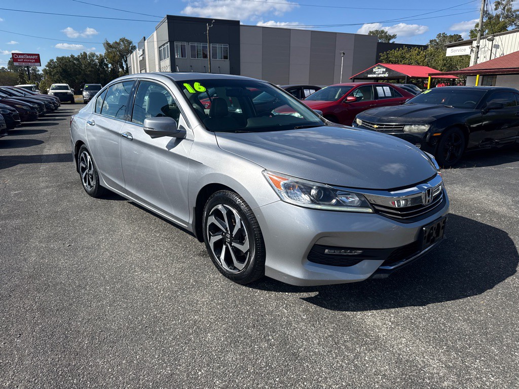 2016 Honda Accord Image 2