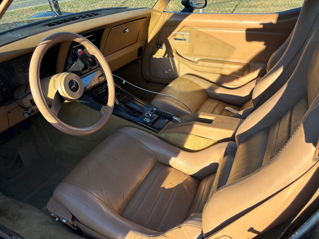 1981 Chevrolet Corvette Image 4