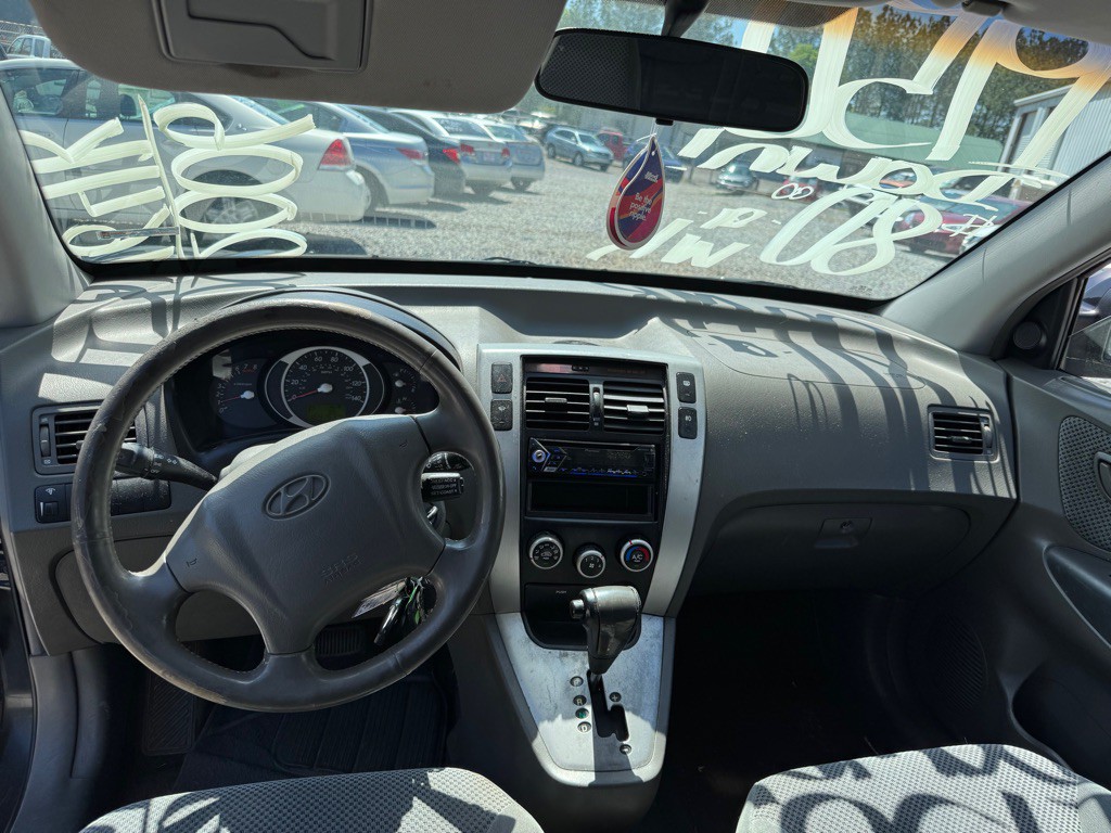 2006 Hyundai Tucson Image 12