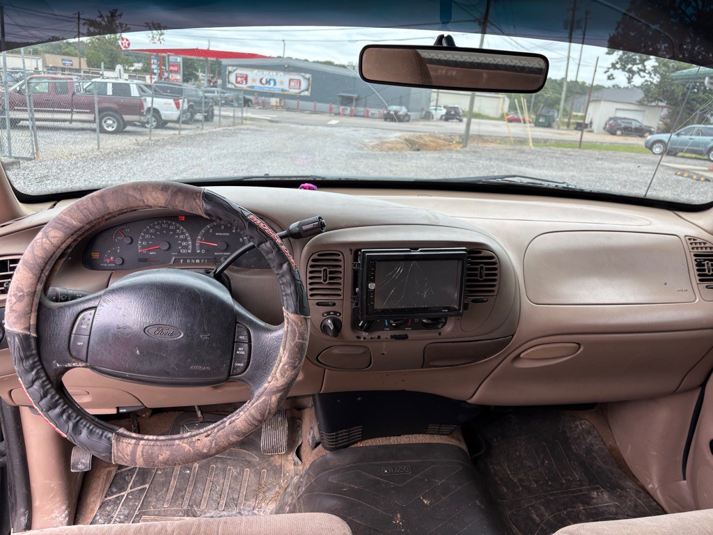 1999 Ford F-150 Image 5