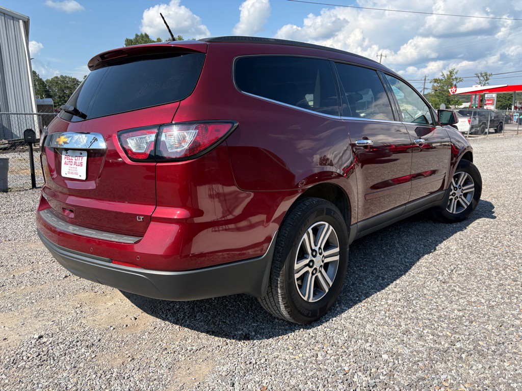 2017 Chevrolet Traverse Image 3