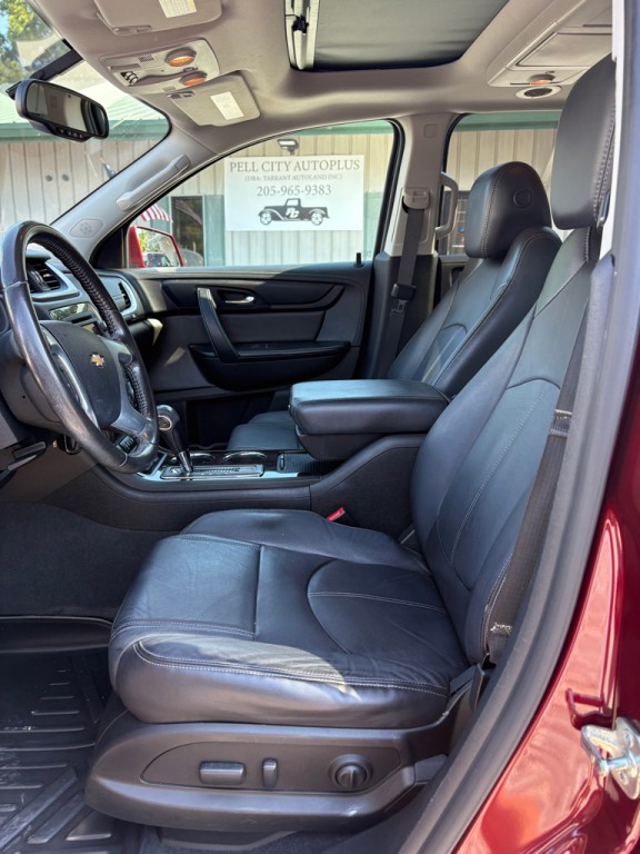 2017 Chevrolet Traverse Image 8