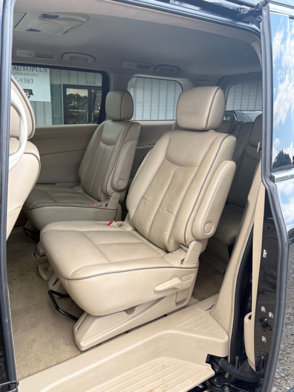2011 Nissan Quest Image 12