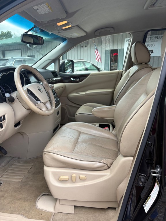 2011 Nissan Quest Image 13