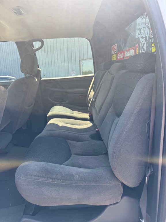 2004 Chevrolet Avalanche Image 6