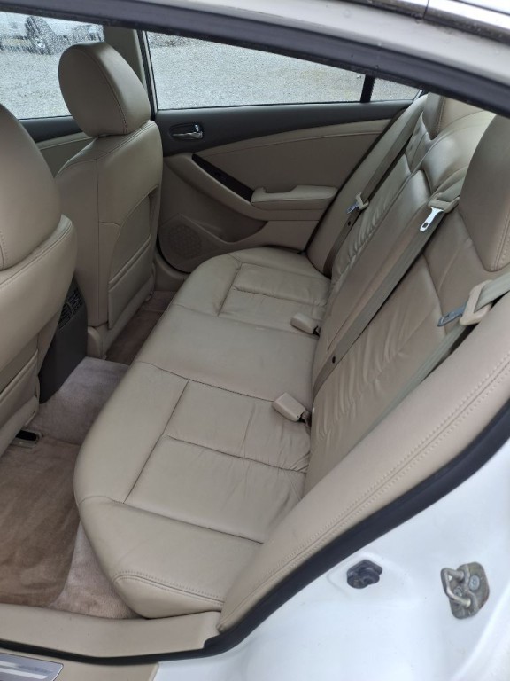 2012 Nissan Altima Image 6