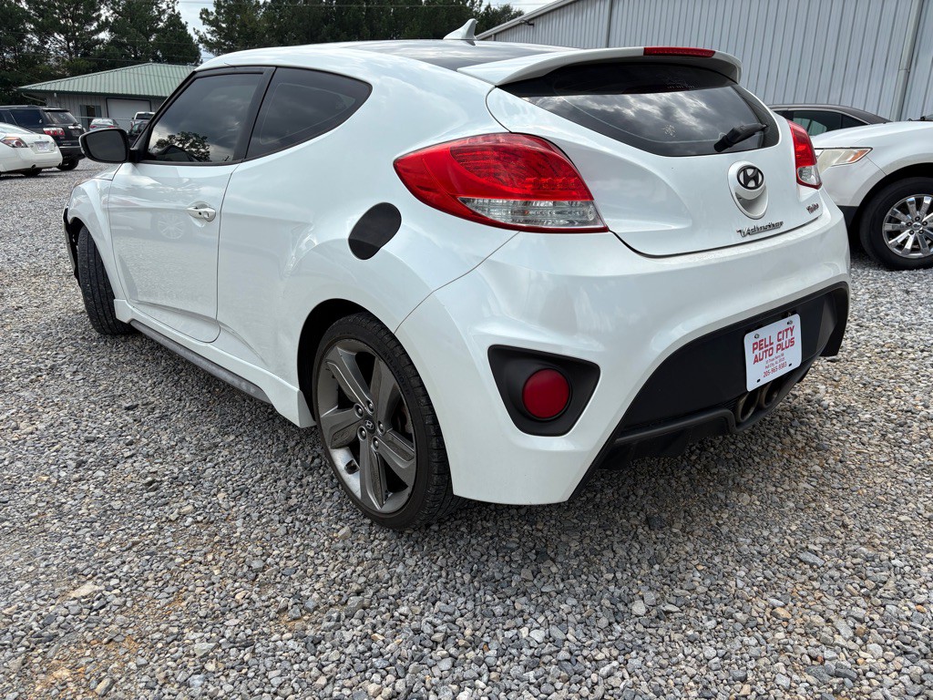 2013 Hyundai Veloster Image 4