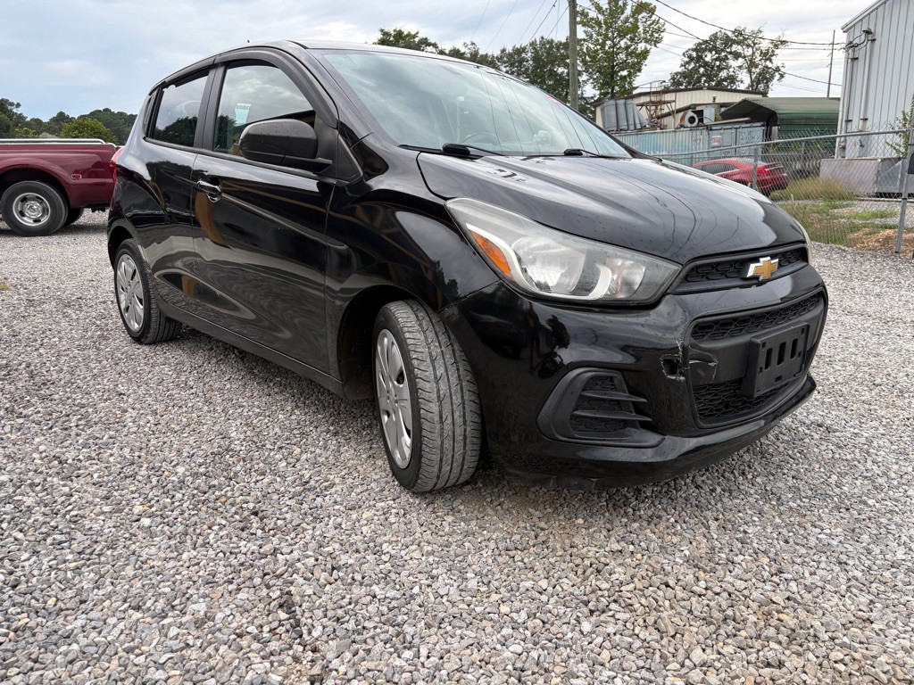 2017 Chevrolet Spark Image 2