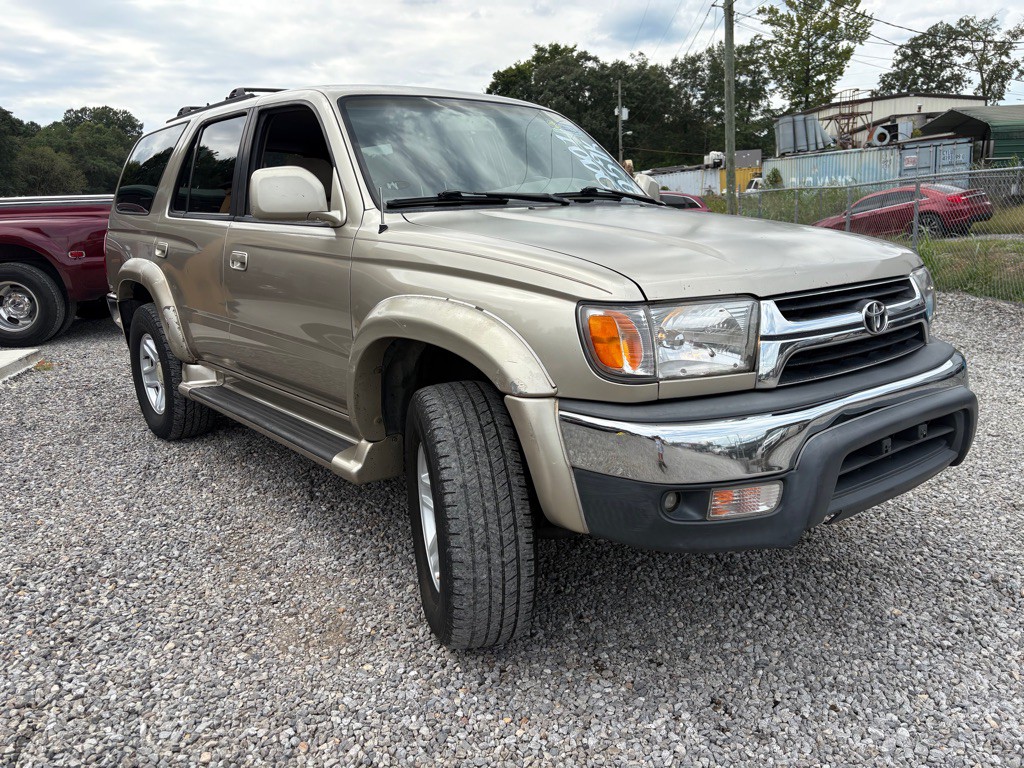 2001 Toyota 4Runner Image 2