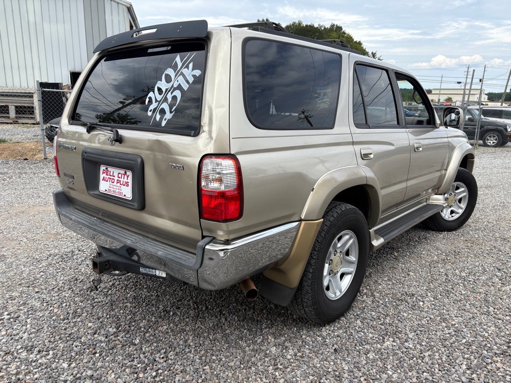 2001 Toyota 4Runner Image 3