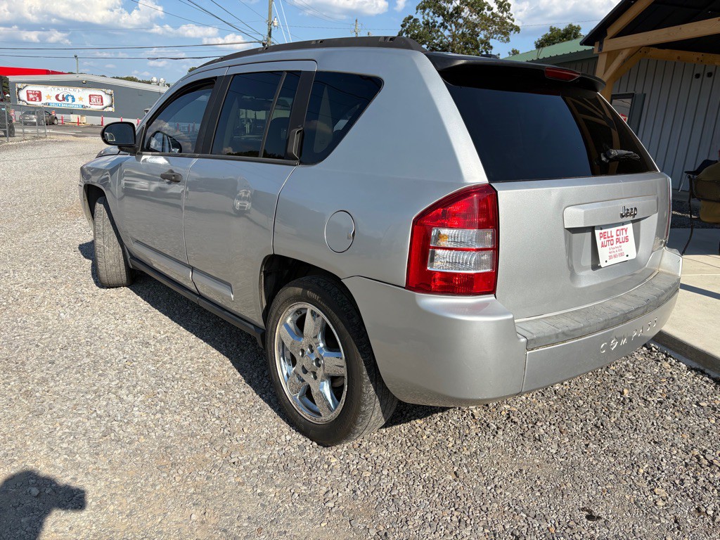 2007 Jeep Compass Image 4