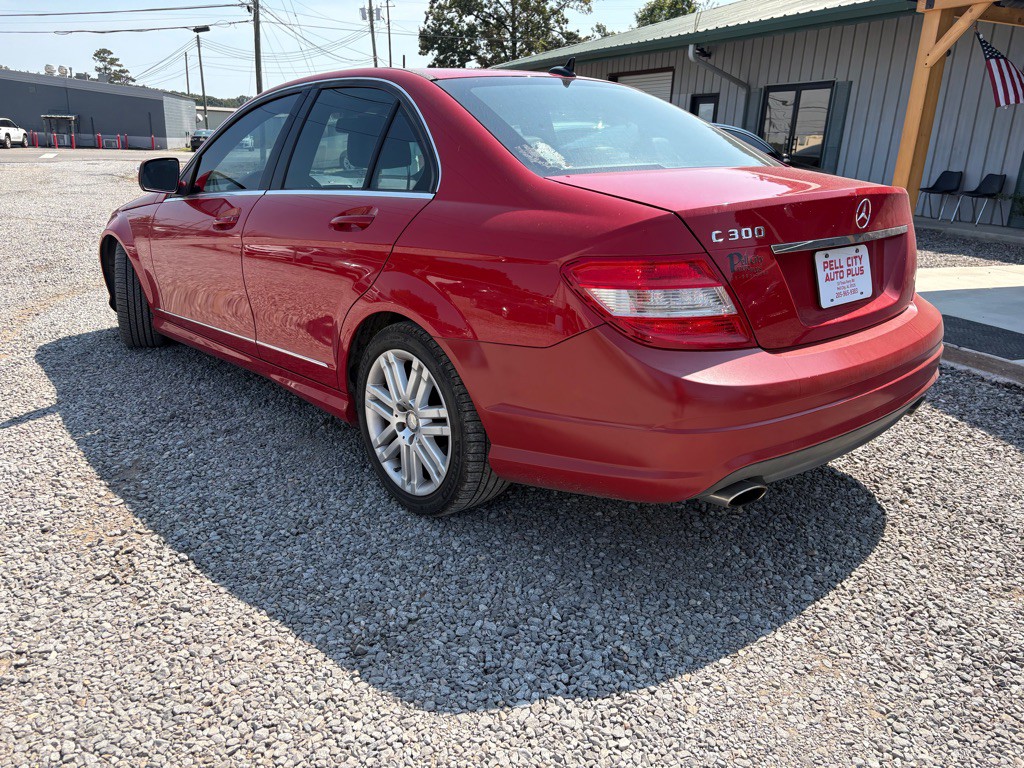 2009 Mercedes-Benz C-Class Image 4