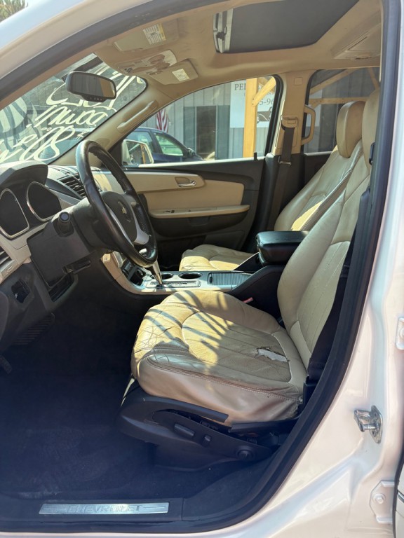 2012 Chevrolet Traverse Image 8