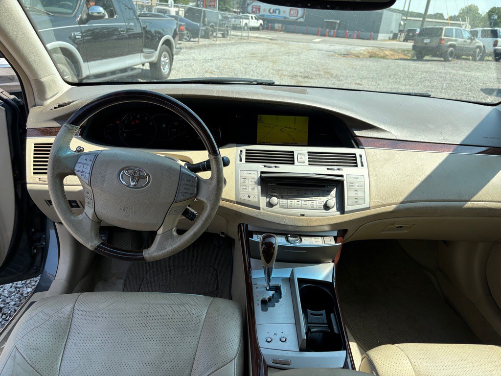 2009 Toyota Avalon Image 5