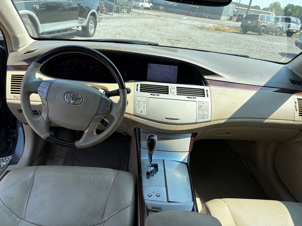 2009 Toyota Avalon Image 6