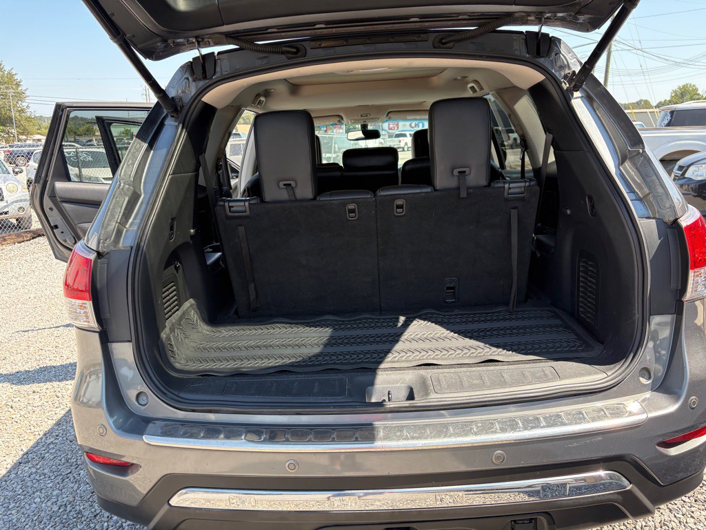 2015 Nissan Pathfinder Image 5