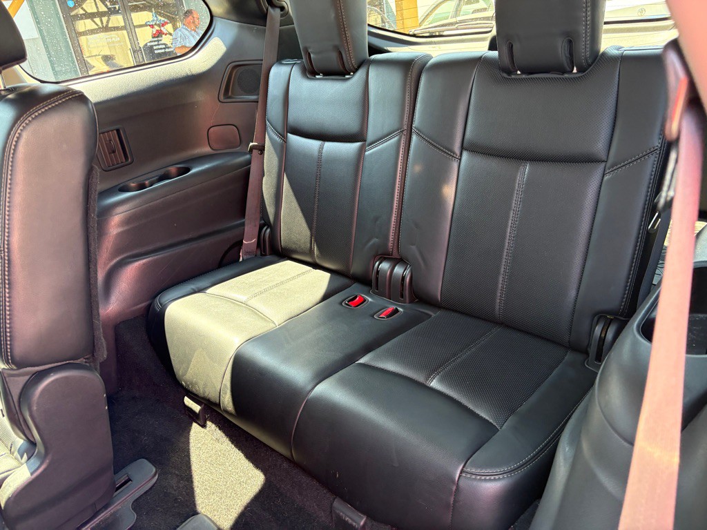 2015 Nissan Pathfinder Image 7