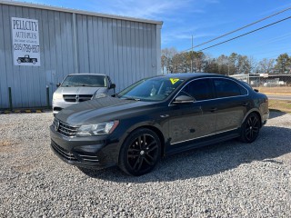 Image for 2017 Volkswagen Passat R-line ID: 6854775