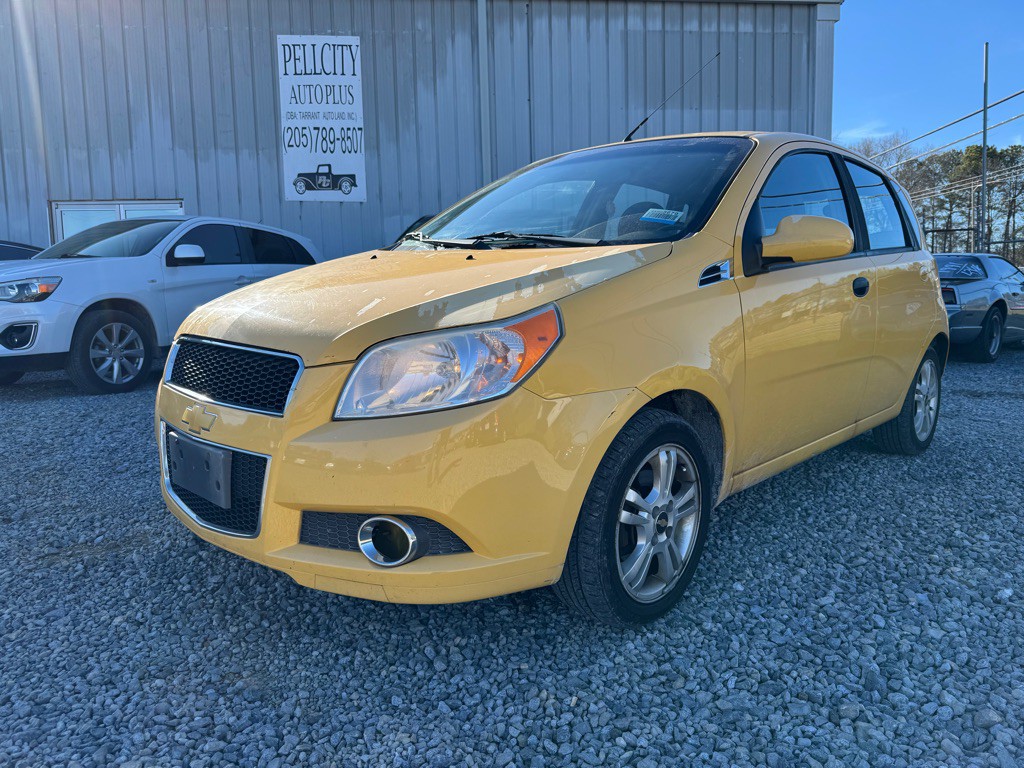 2011 Chevrolet Aveo Image 1