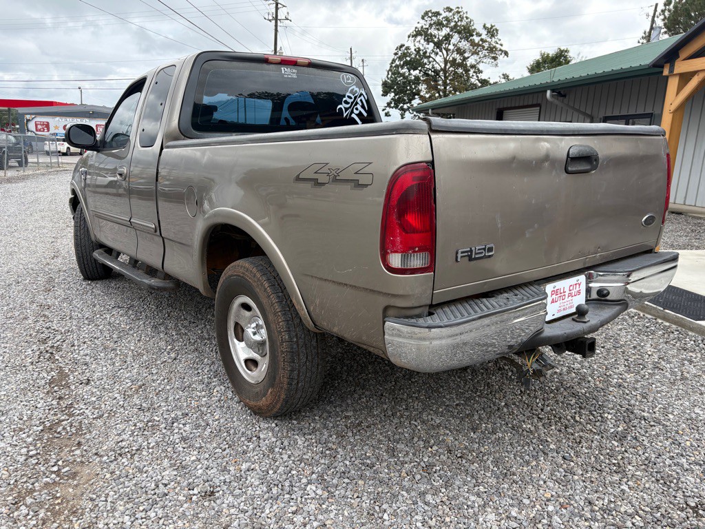 2003 Ford F-150 Image 4