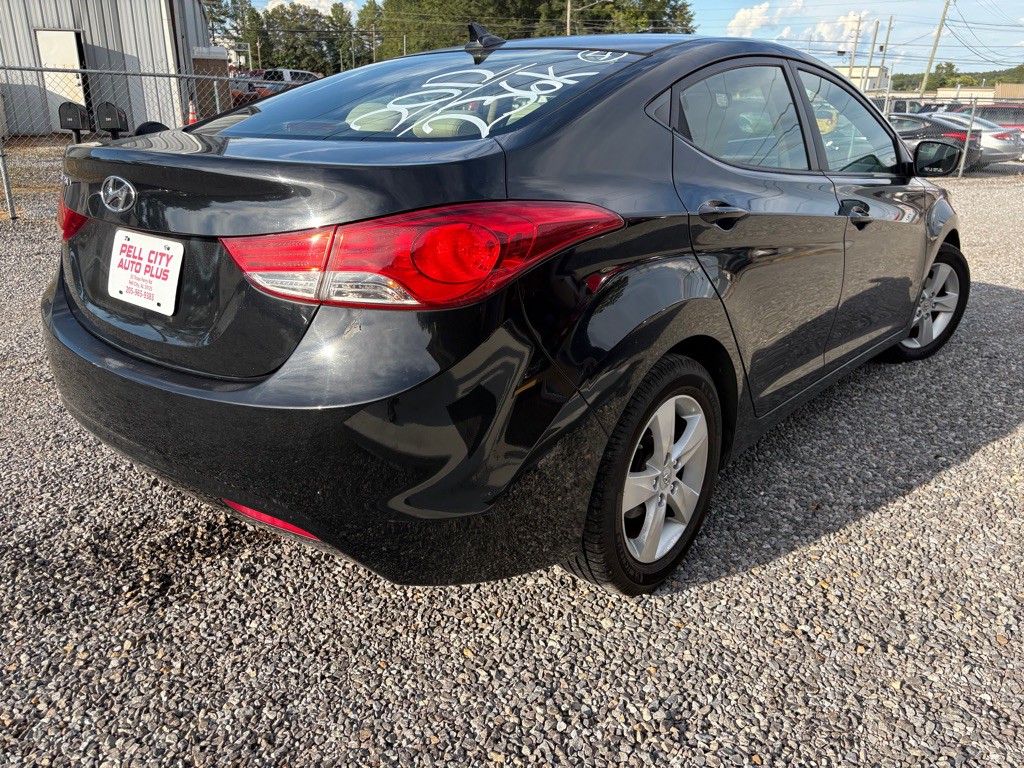 2012 Hyundai Elantra Image 3