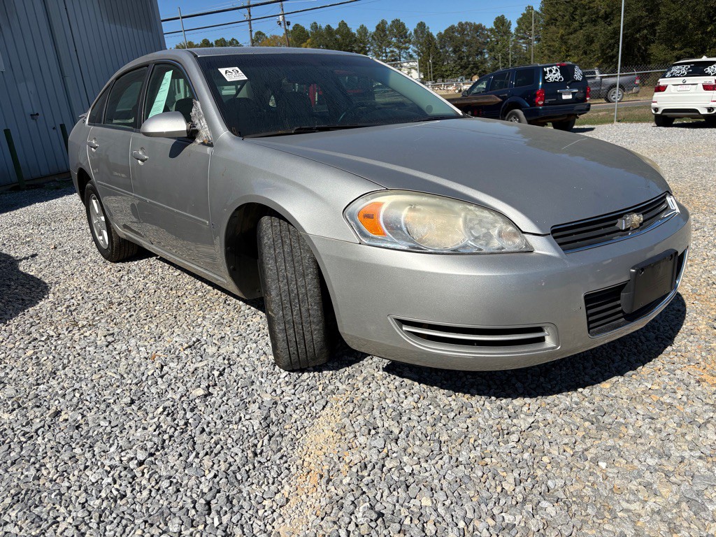 2008 Chevrolet Impala Image 2